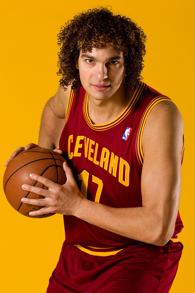 克里夫兰骑士国际比赛日造点机会,志在NBA总决赛名次提升,赛场秩序良好,资深球员宣示担当的简单介绍 克里夫兰骑士国际比赛日造点机会,志在NBA总决赛名次提升,赛场秩序良好,资深球员宣示担当的简单介绍